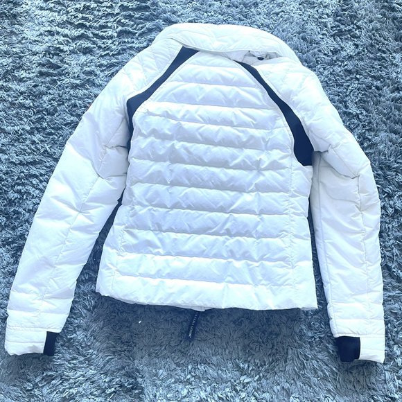 CANADA GOOSE Women's HyBridge® Base Down Jacket Matte Finish- SIZE XS - Picture 4 of 11